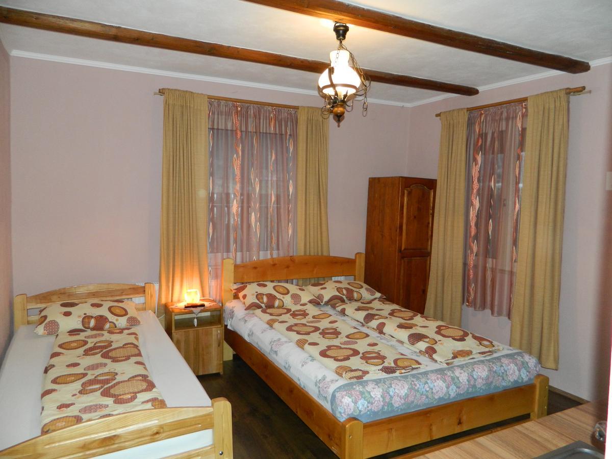 Kovacs Guesthouse براد المظهر الخارجي الصورة