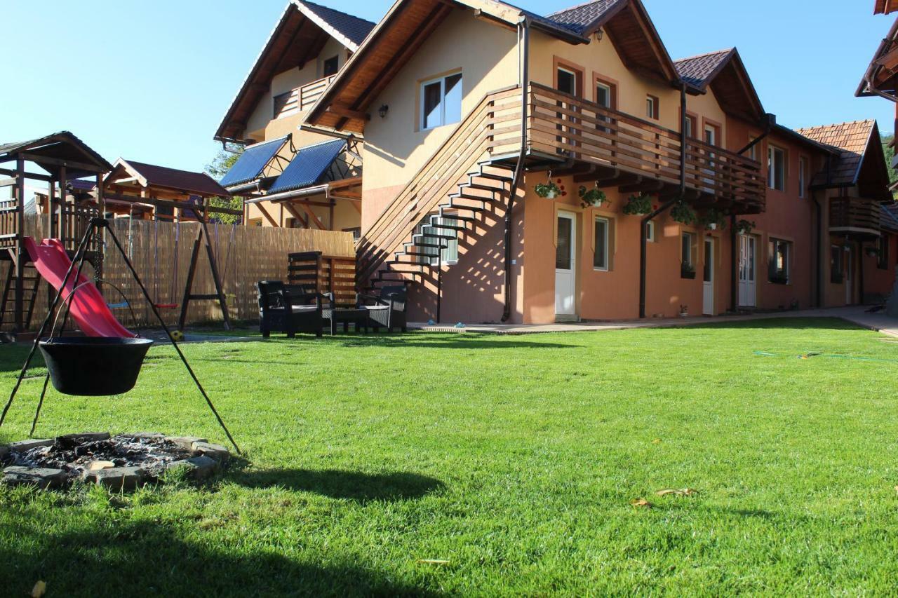 Kovacs Guesthouse براد المظهر الخارجي الصورة